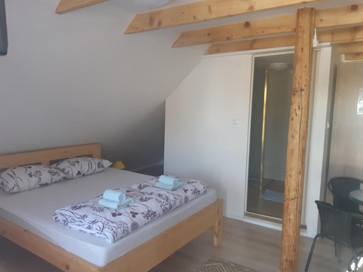 Mirella Rooms Palić Zewnętrze zdjęcie